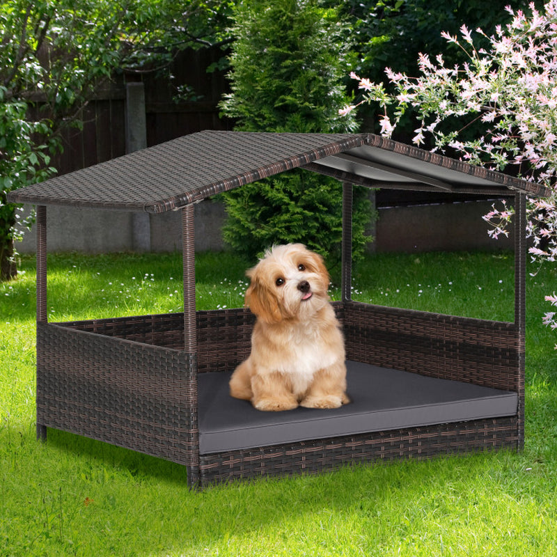 Wicker Dog House for Outdoor Use with Weatherproof Roof