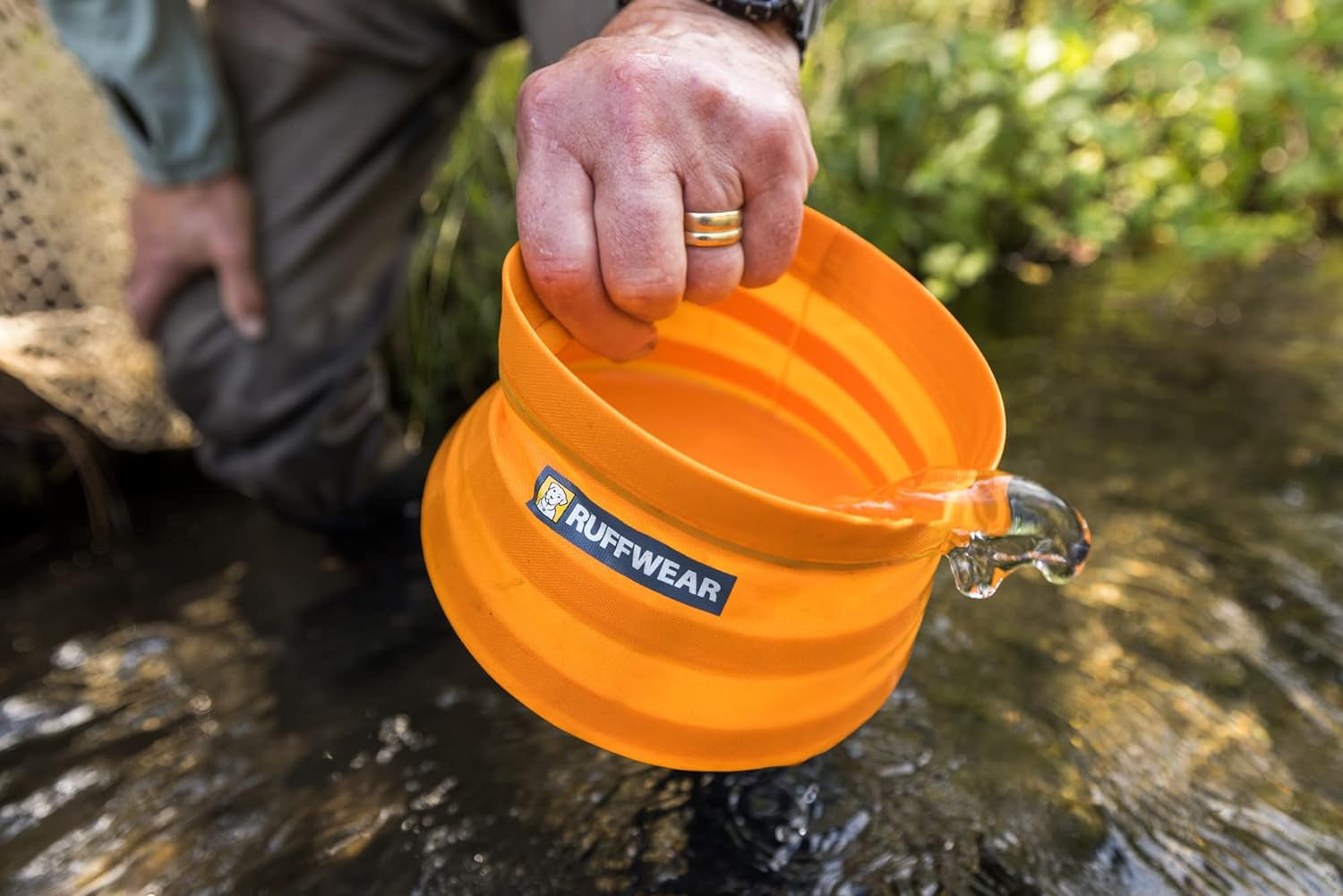 Modern Collapsible Ultralight and Packable Dog Bowl